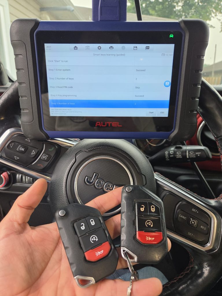 Car Key Service Waterloo, ON whatsapp image 2026 09 15 at 12.37.51 am (7)