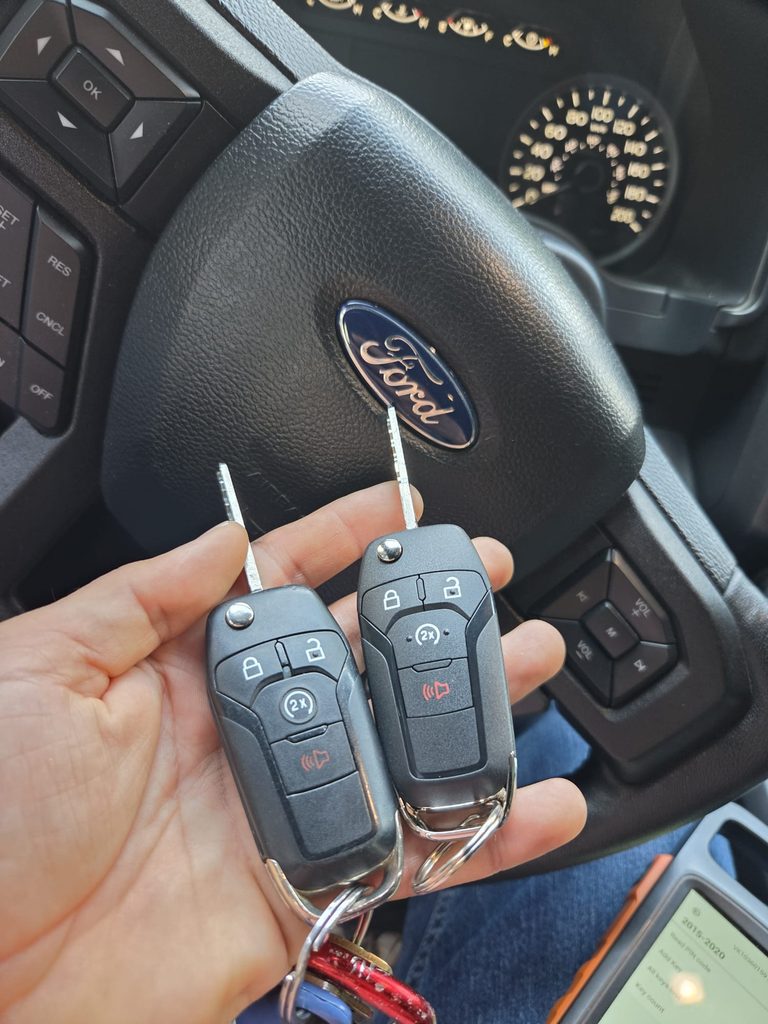 Car Key Service Waterloo, ON whatsapp image 2026 09 15 at 12.37.52 am (1)